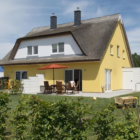 Ferienhaus Kuestensegler Breege Luaran gambar