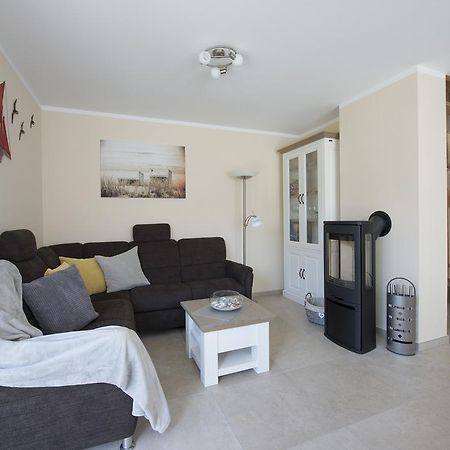 Ferienhaus Kuestensegler Breege Luaran gambar